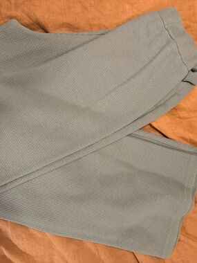 Women’s Waffle-Knit sweats - Light Sage